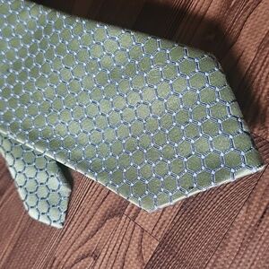 Green Geometric Forsyth Of Canada Silk Tie - Classic Men's Accessory